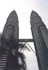 9. Kuala Lumpur � pod Twin Towers